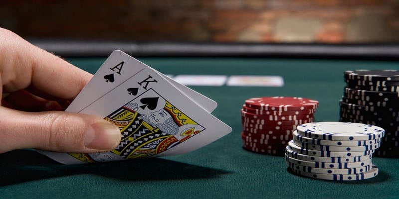 Gợi ý các bí quyết đánh bại mọi đối thủ trong game bài Poker