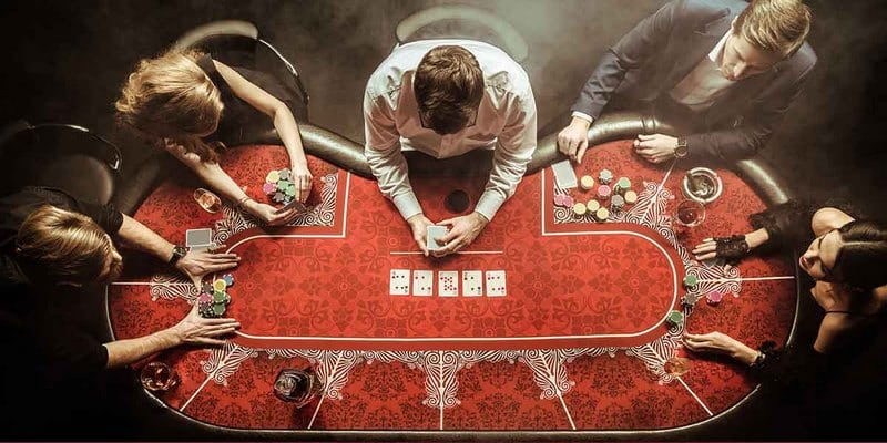 Quy trình một ván cược Poker sẽ được diễn ra với 4 vòng